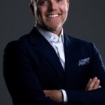 Eli McCarrel