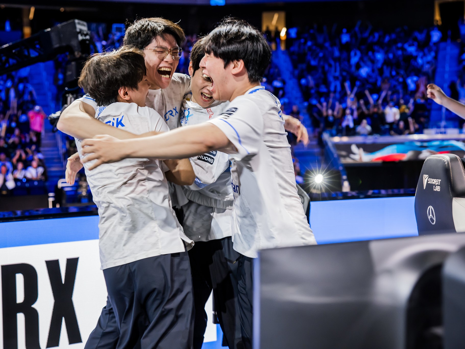 DRX Defeats T1 to Win Worlds 2022 - Esports Illustrated