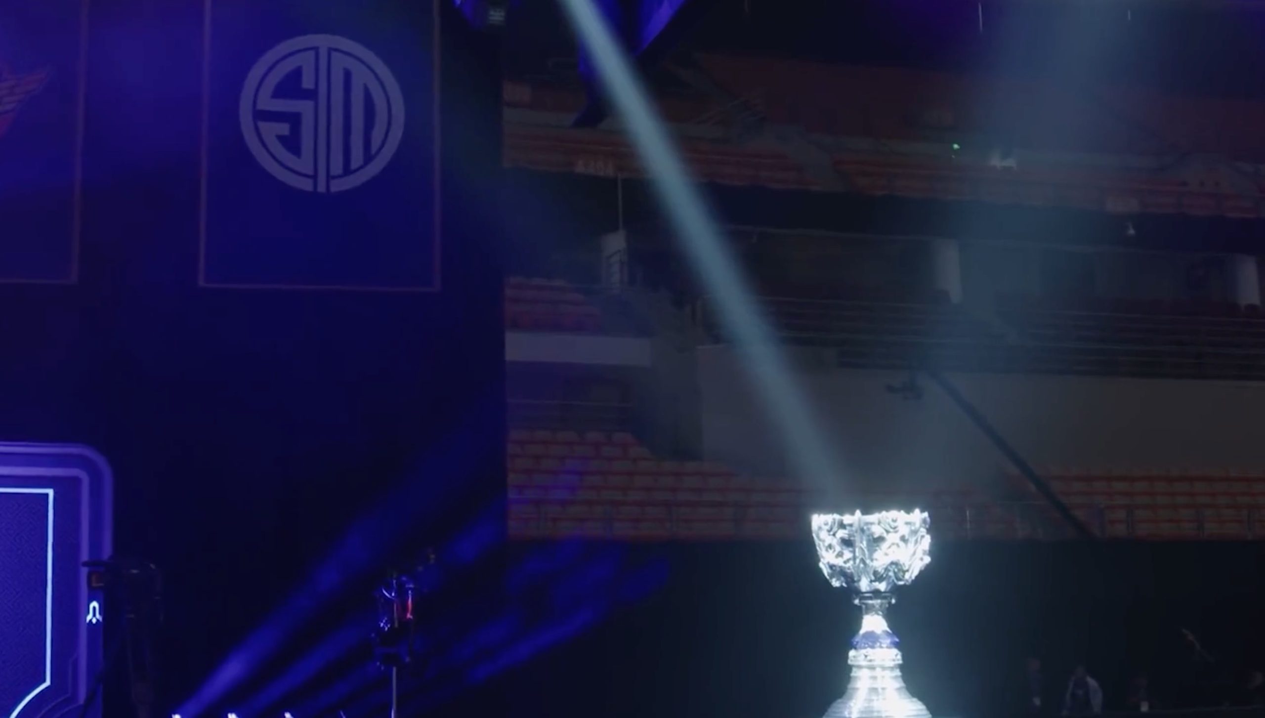 Record breaking audiences watch EDward Gaming take LOL World Championship  2021